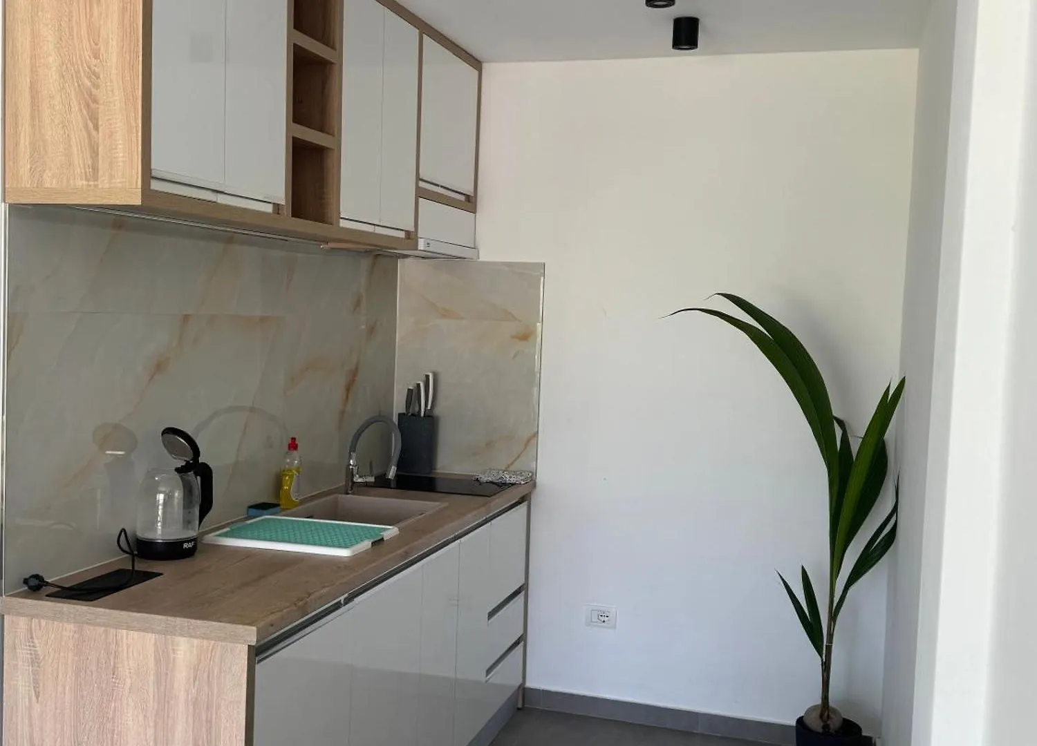 Hela Residence Orikum